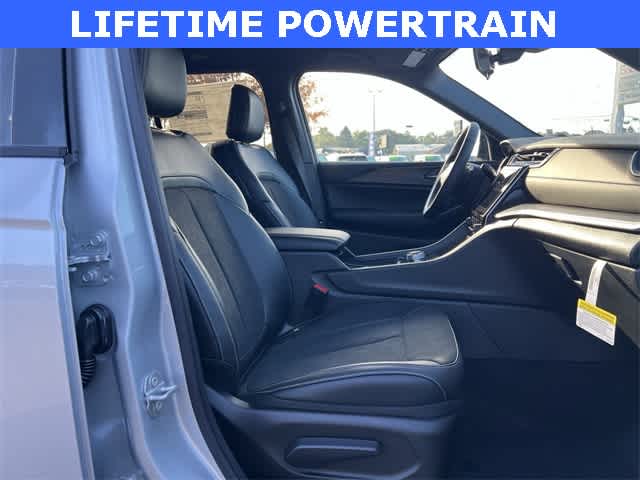 2025 Jeep Grand Cherokee GRAND CHEROKEE ALTITUDE 4X4