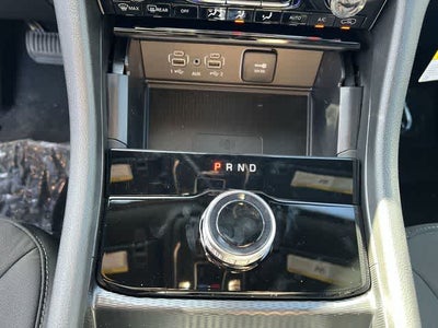 2026 Jeep Grand Cherokee GRAND CHEROKEE LAREDO X 4X4