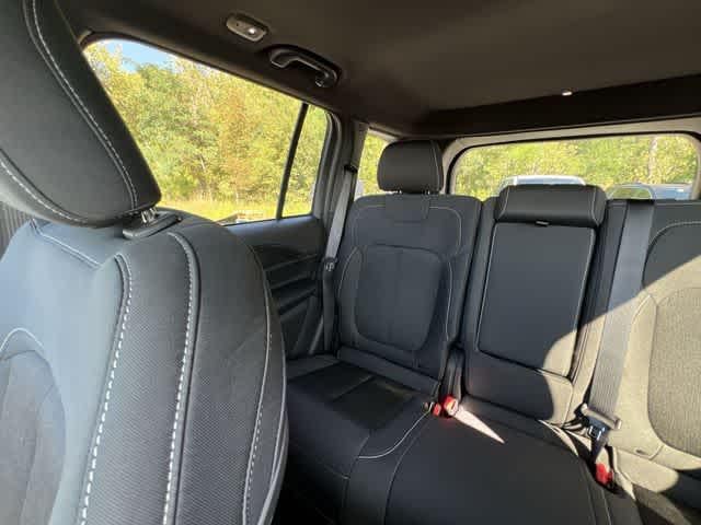 2026 Jeep Grand Cherokee GRAND CHEROKEE LAREDO X 4X4