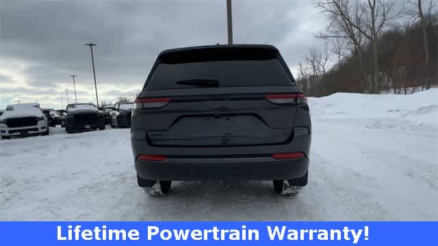 2026 Jeep Grand Cherokee GRAND CHEROKEE LAREDO ALTITUDE 4X4