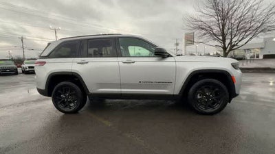 2026 Jeep Grand Cherokee GRAND CHEROKEE LAREDO ALTITUDE 4X4
