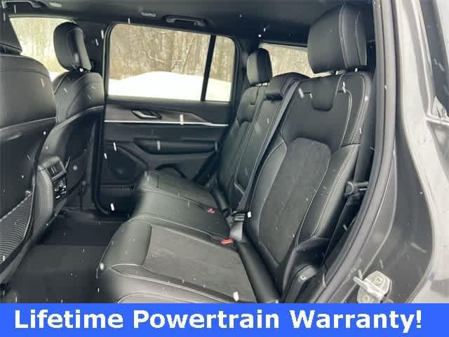 2026 Jeep Grand Cherokee GRAND CHEROKEE ALTITUDE 4X4