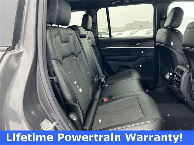 2026 Jeep Grand Cherokee GRAND CHEROKEE ALTITUDE 4X4