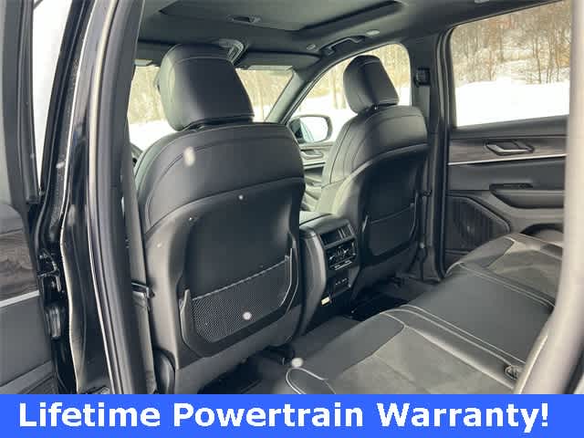 2026 Jeep Grand Cherokee GRAND CHEROKEE LAREDO ALTITUDE 4X4