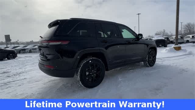 2026 Jeep Grand Cherokee GRAND CHEROKEE LAREDO ALTITUDE 4X4