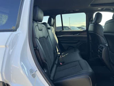 2026 Jeep Grand Cherokee GRAND CHEROKEE LAREDO ALTITUDE 4X4