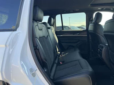 2026 Jeep Grand Cherokee GRAND CHEROKEE LAREDO ALTITUDE 4X4