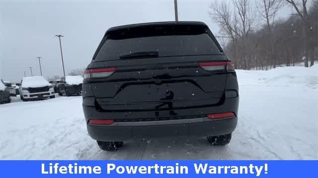 2026 Jeep Grand Cherokee GRAND CHEROKEE LAREDO ALTITUDE 4X4