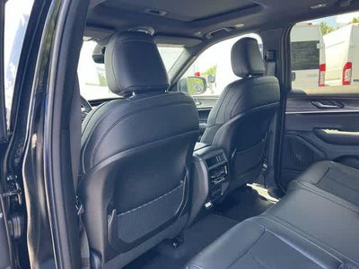 2026 Jeep Grand Cherokee GRAND CHEROKEE LAREDO ALTITUDE 4X4