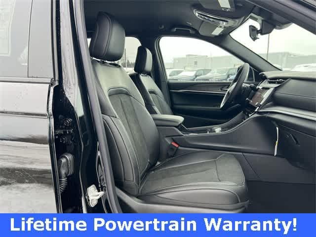 2026 Jeep Grand Cherokee GRAND CHEROKEE LAREDO ALTITUDE 4X4