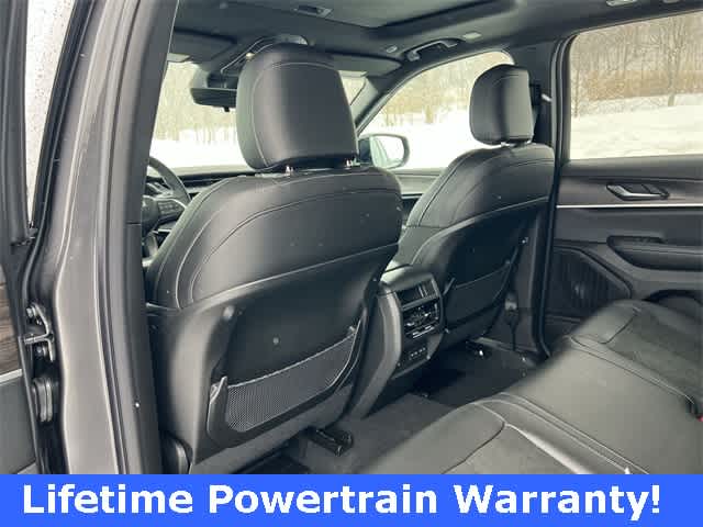 2026 Jeep Grand Cherokee GRAND CHEROKEE LAREDO ALTITUDE 4X4