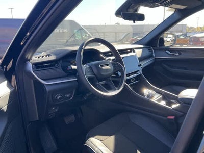 2027 Jeep Grand Cherokee GRAND CHEROKEE LAREDO ALTITUDE 4X4