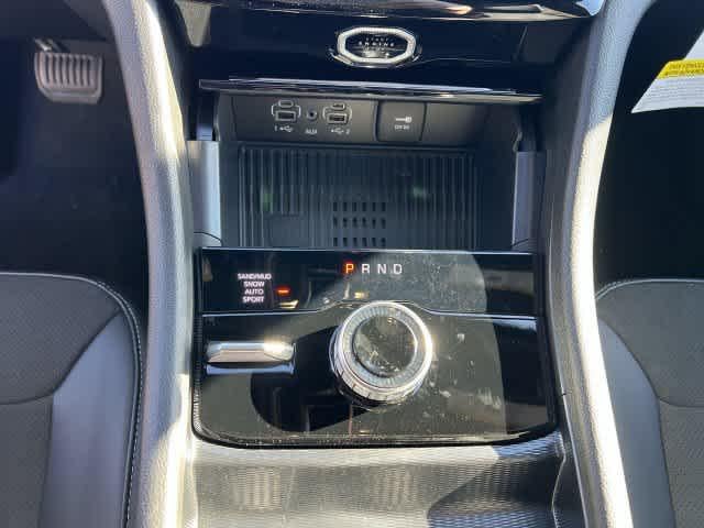 2027 Jeep Grand Cherokee GRAND CHEROKEE LAREDO ALTITUDE 4X4