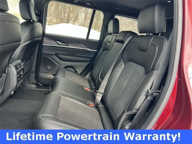 2026 Jeep Grand Cherokee GRAND CHEROKEE LAREDO ALTITUDE 4X4