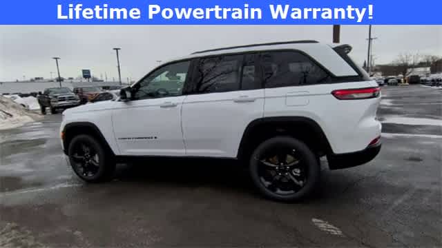 2025 Jeep Grand Cherokee GRAND CHEROKEE LIMITED 4X4