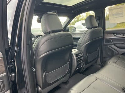 2027 Jeep Grand Cherokee GRAND CHEROKEE LIMITED 4X4