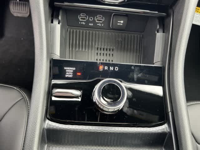 2027 Jeep Grand Cherokee GRAND CHEROKEE LIMITED 4X4
