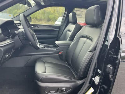 2027 Jeep Grand Cherokee GRAND CHEROKEE LIMITED 4X4