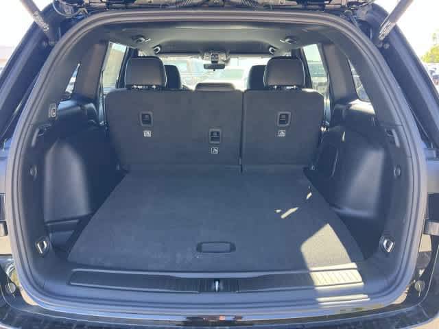 2027 Jeep Grand Cherokee GRAND CHEROKEE LIMITED 4X4