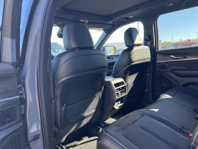 2027 Jeep Grand Cherokee GRAND CHEROKEE LIMITED 4X4