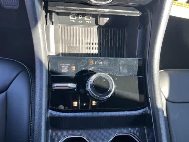 2027 Jeep Grand Cherokee GRAND CHEROKEE LIMITED 4X4