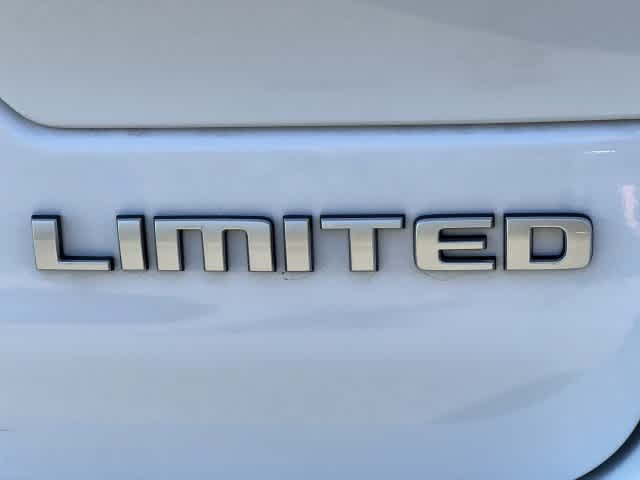 2027 Jeep Grand Cherokee GRAND CHEROKEE LIMITED 4X4