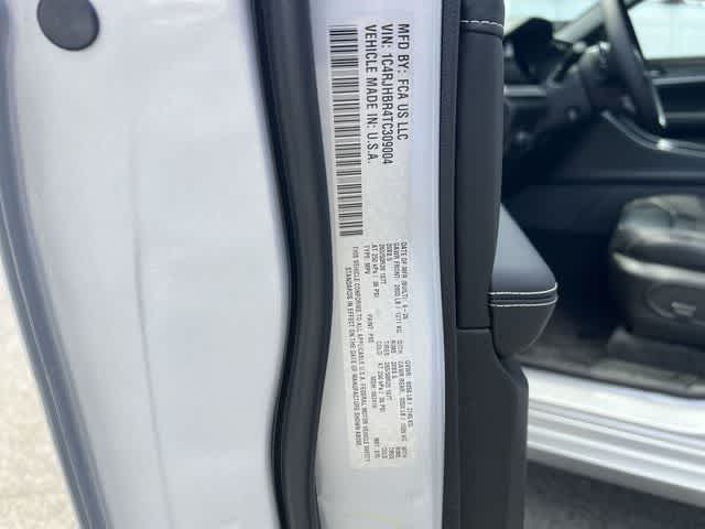 2026 Jeep Grand Cherokee GRAND CHEROKEE LIMITED RESERVE 4X4