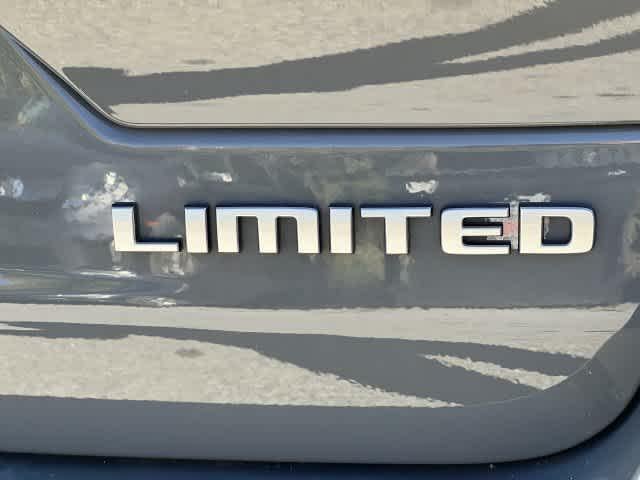2027 Jeep Grand Cherokee GRAND CHEROKEE LIMITED 4X4