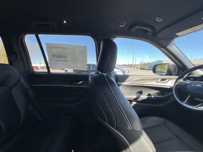 2027 Jeep Grand Cherokee GRAND CHEROKEE LIMITED 4X4