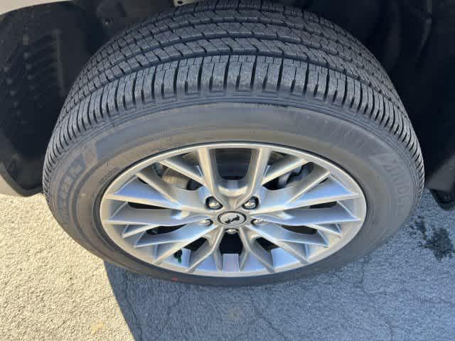 2027 Jeep Grand Cherokee GRAND CHEROKEE LIMITED 4X4