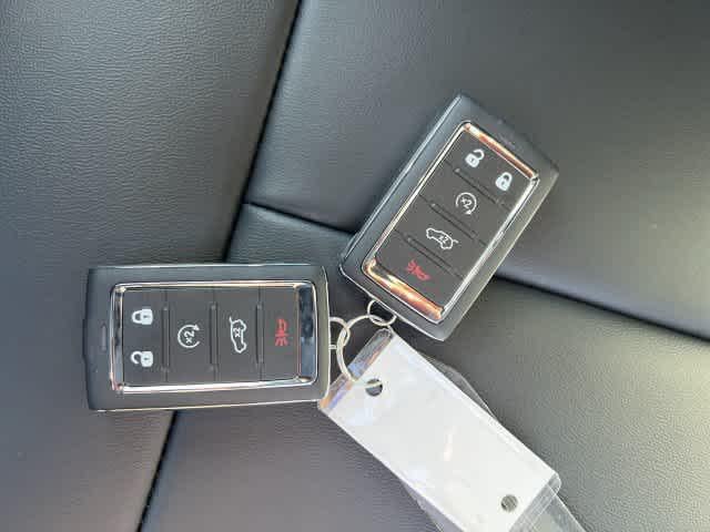 2027 Jeep Grand Cherokee GRAND CHEROKEE LIMITED 4X4