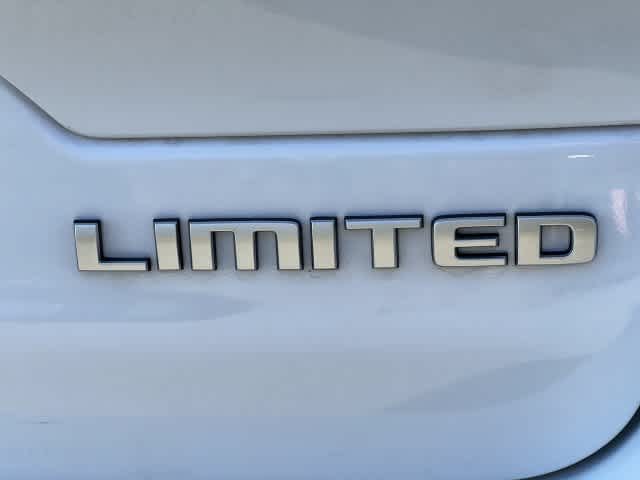 2027 Jeep Grand Cherokee GRAND CHEROKEE LIMITED 4X4