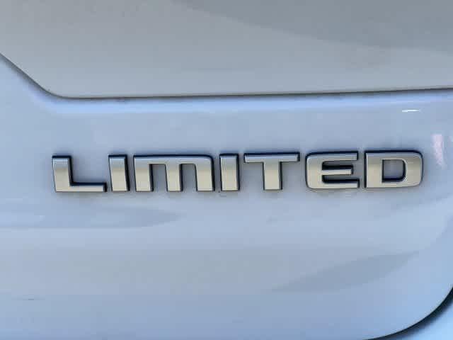 2027 Jeep Grand Cherokee GRAND CHEROKEE LIMITED 4X4
