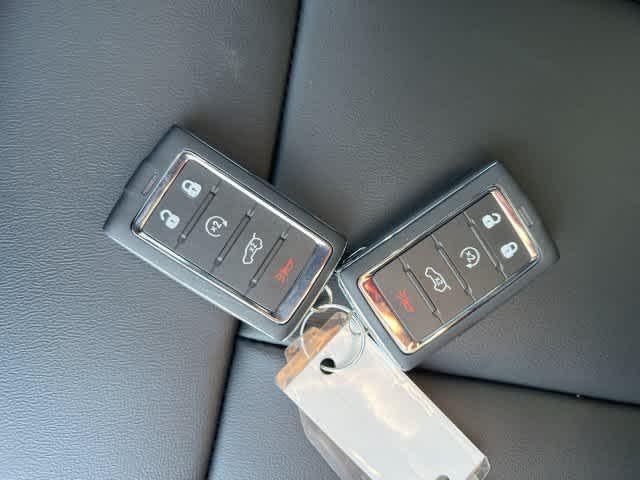 2027 Jeep Grand Cherokee GRAND CHEROKEE LIMITED 4X4