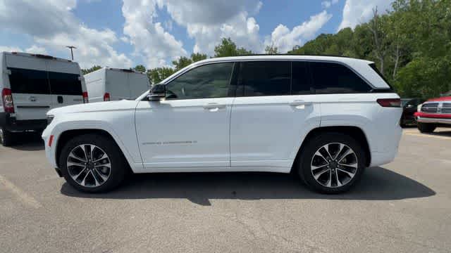 2025 Jeep Grand Cherokee Overland 4x4