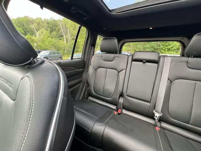 2025 Jeep Grand Cherokee Overland 4x4