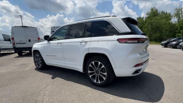2025 Jeep Grand Cherokee Overland 4x4