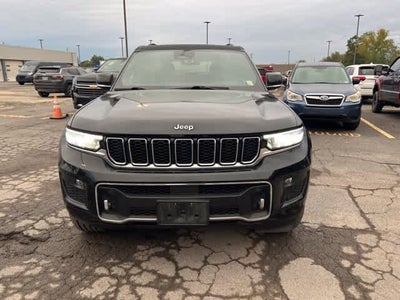 2023 Jeep Grand Cherokee Overland 4x4