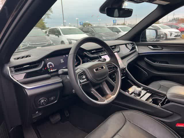 2023 Jeep Grand Cherokee Overland 4x4