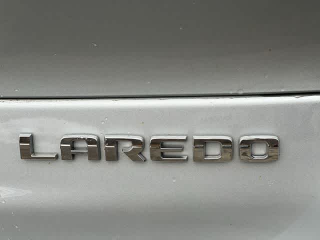 2023 Jeep Grand Cherokee L Laredo 4x4