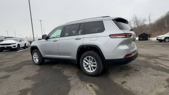 2023 Jeep Grand Cherokee L Laredo 4x4