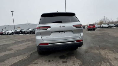 2023 Jeep Grand Cherokee L Laredo 4x4