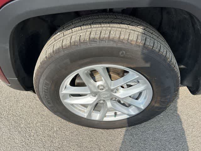 2025 Jeep Grand Cherokee L Laredo 4x4