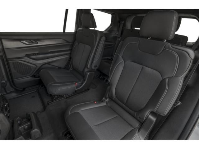 2025 Jeep Grand Cherokee L Laredo 4x4