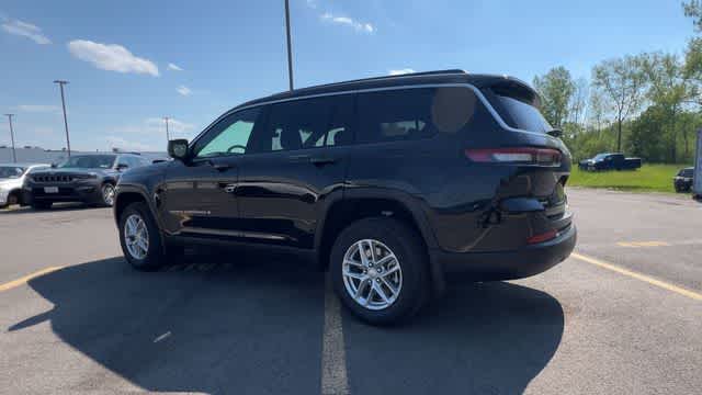 2026 Jeep Grand Cherokee GRAND CHEROKEE L LAREDO X 4X4