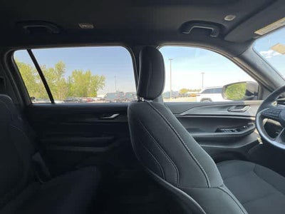 2026 Jeep Grand Cherokee GRAND CHEROKEE L LAREDO X 4X4