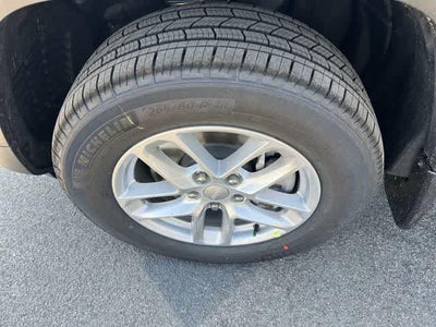 2026 Jeep Grand Cherokee GRAND CHEROKEE L LAREDO X 4X4