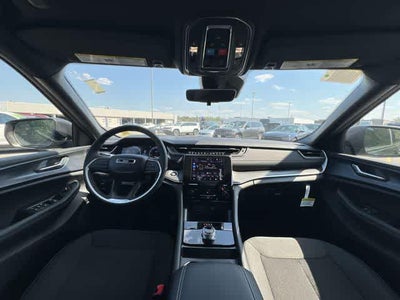 2026 Jeep Grand Cherokee GRAND CHEROKEE L LAREDO X 4X4