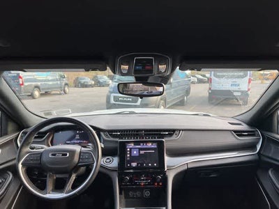 2022 Jeep Grand Cherokee L Altitude 4x4