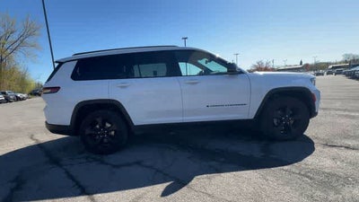 2022 Jeep Grand Cherokee L Altitude 4x4
